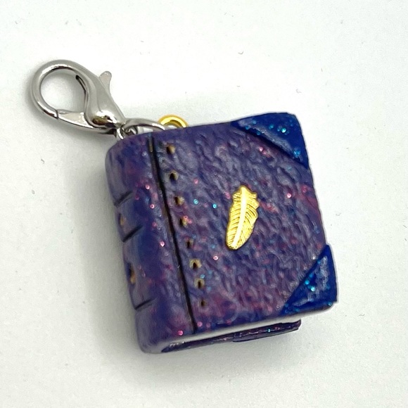 Unique Book Pendant-miniature Polymer Clay keychain book-One of a kind mini book - Picture 2 of 13